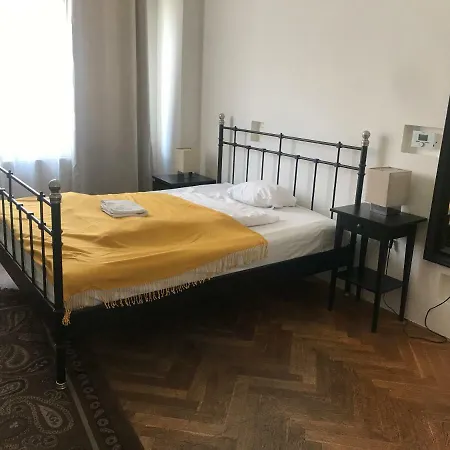 Apartment Funci Dancing 6 *